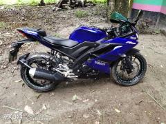 YAMAHA R15 V3